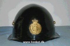 Politi hjelm, kaldt "Amalienborg