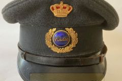Ukendt: Emaljeknap-Radio
